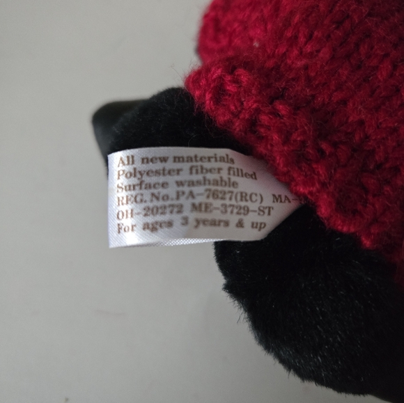 Vintage Penguin Hugfun Int. 2000 Winter Red Sweater 4" Plush Stuffed Animal Toy - Picture 3 of 12